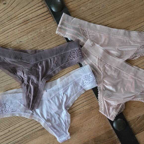 Victoria's Secret Body by Victoria Mesh Lace Smooth Thong Bundle Sz S New - Picture 3 of 4